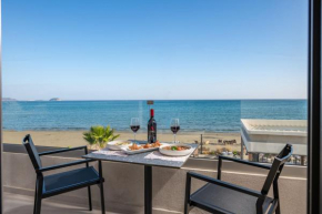 Horizon Apartments - Beachfront Luxury, by ZanteWize